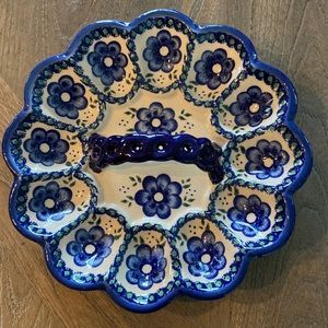 Polish pottery deviled egg plate for 12 eggs almost new excellent condition